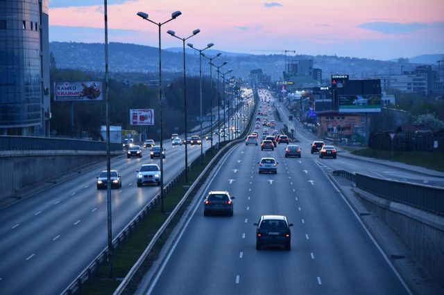 e-petrol.pl: tankowanie jest tańsze niż w wakacje