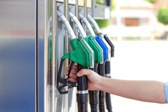 e-petrol.pl: benzyna znów za więcej niż 6 złotych 