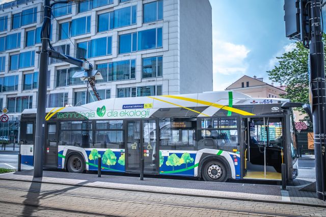 Gminy muszą podać liczby użytkowanych autobusów niskoemisyjnych